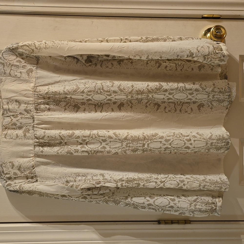 Lucky Brand Cream and Gray Blouse - Picture 4 of 9